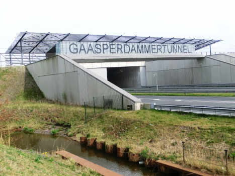 Gaasperdammer Tunnel southern portals