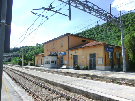Gare d'Albacina