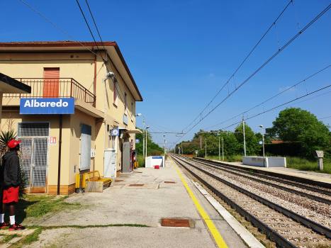 Bahnhof Albaredo