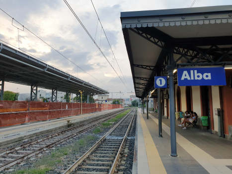 Bahnhof Alba