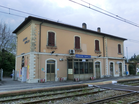 Bahnhof Ambivere-Mapello