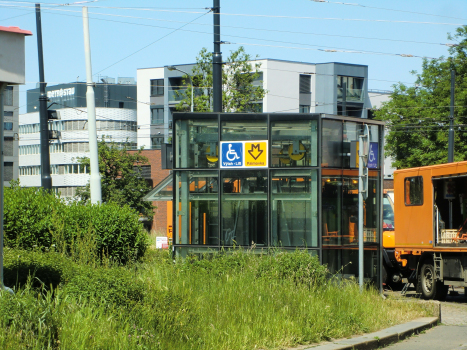 Palmovka Metro Station