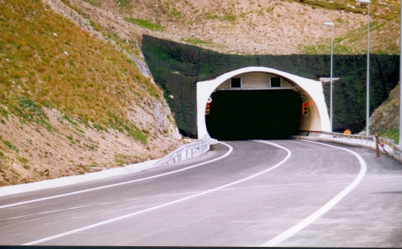 Tunnel Envalira