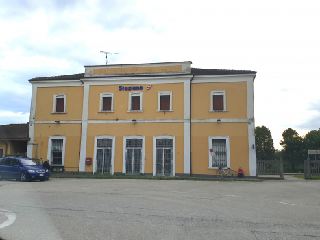 Badia Polesine Station