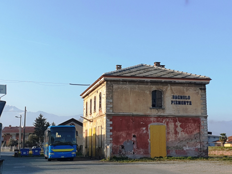 Bahnhof Bagnolo Piemonte