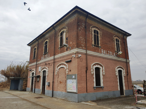 Bahnhof Balzola