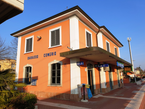 Barasso-Comerio Station