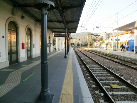 Gare de Bassano del Grappa