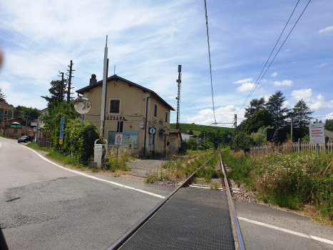 Bazzana Station