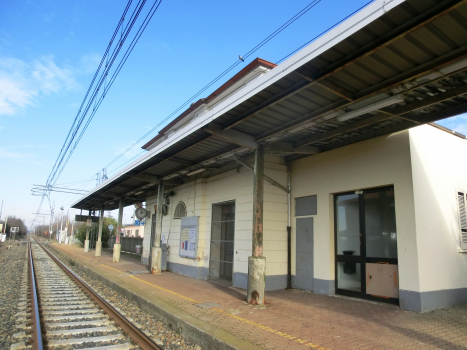 Bahnhof Bellinzago