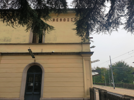 Besozzo Station