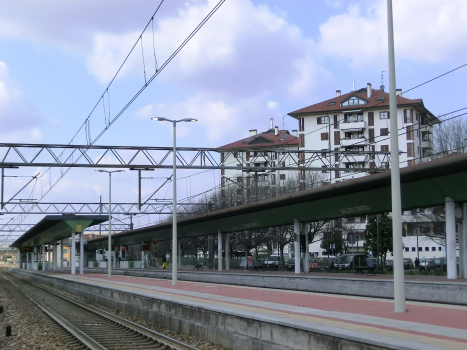 Bahnhof Bollate Centro