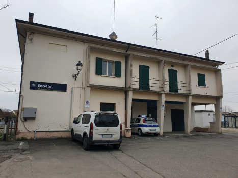 Bahnhof Boretto