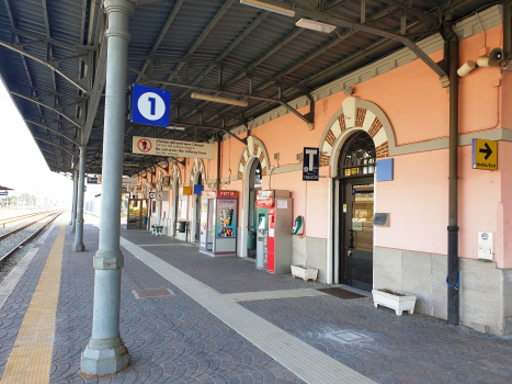 Gare de Borgomanero
