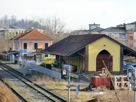 Gare de Brogosesia