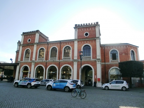 Bahnhof Brescia