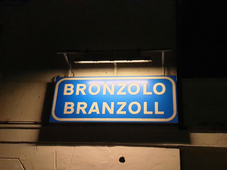 Bronzolo-Branzoll Station