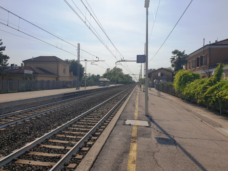 Gare de Caldiero