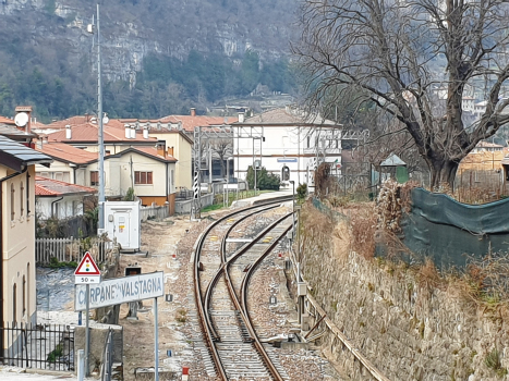 Carpanè-Valstagna Station