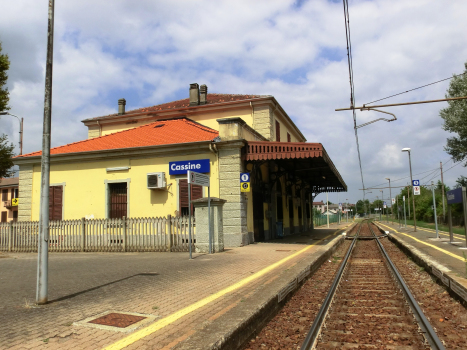 Gare de Cassine