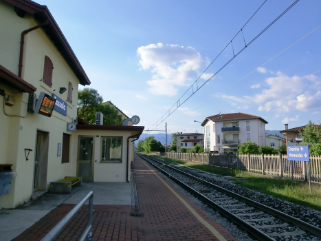 Bahnhof Cassola