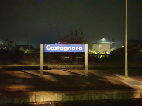 Castagnaro Station