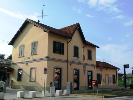 Castano Primo Station