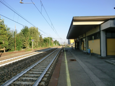 Gare de Cava Tigozzi