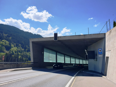 Kublis Tunnel