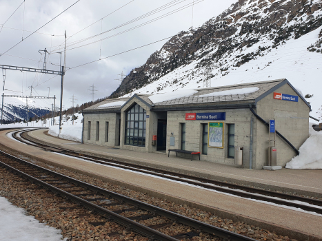 Gare de Bernina Suot