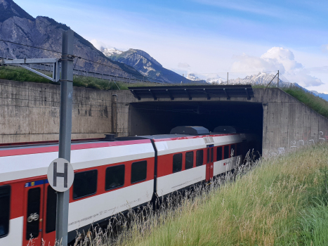 Zavannes Tunnel