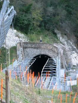 Paradiso Tunnel southern portal