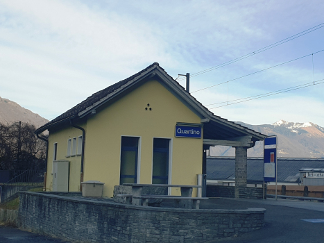 Quartino Station
