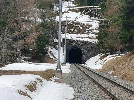 Crastatscha Tunnel