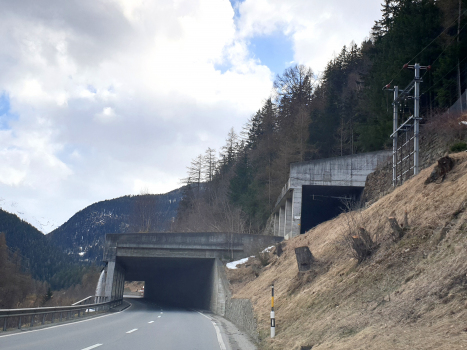 Sassella Road and Rail Tunnels