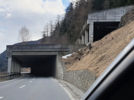 Sassella Road and Rail Tunnels
