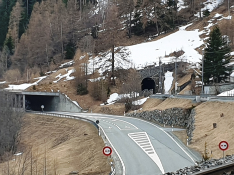 Sparsa Rail and Road Tunnels
