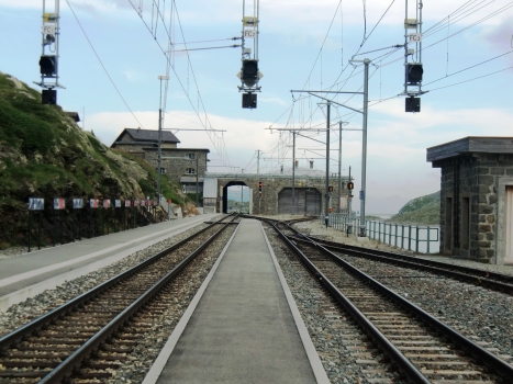 Gare d'Ospizio Bernina