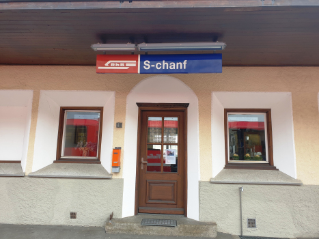 Bahnhof S-chanf