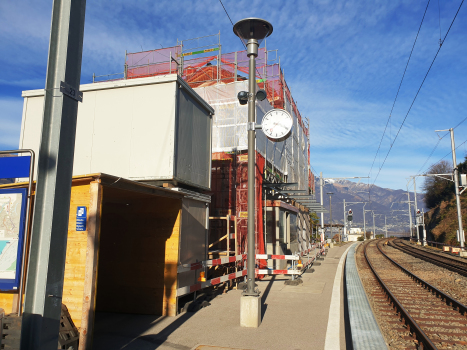 San Nazzaro Station