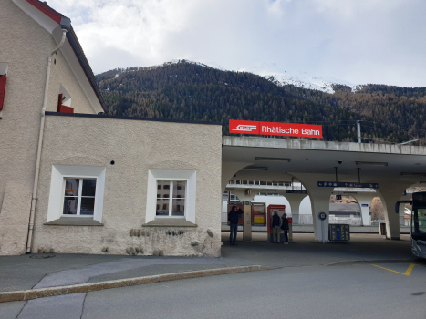 Zernez Station