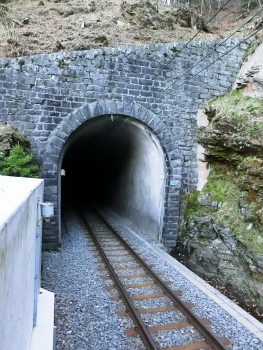Eisenbahntunnel Cadanza