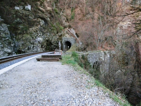 Eisenbahntunnel Gaggetto di dentro