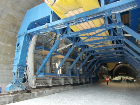 Bevera Tunnel under construction