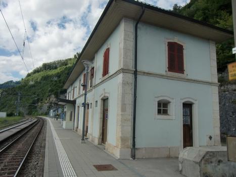 Saint-Ursanne Station