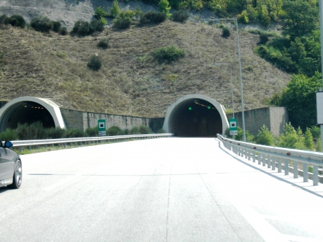 Tunnel de Koumaria