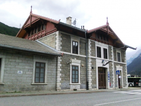 Colle Isarco Station