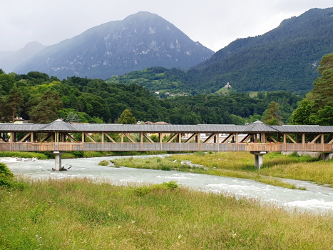 Gedeckte Brücke von Ponte Arche