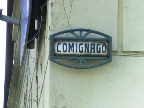 Comignago Station