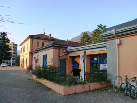 Bahnhof Como Borghi